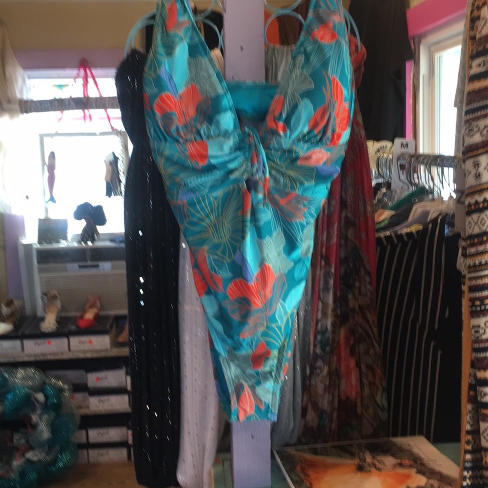 Kenneth Cole swimwear